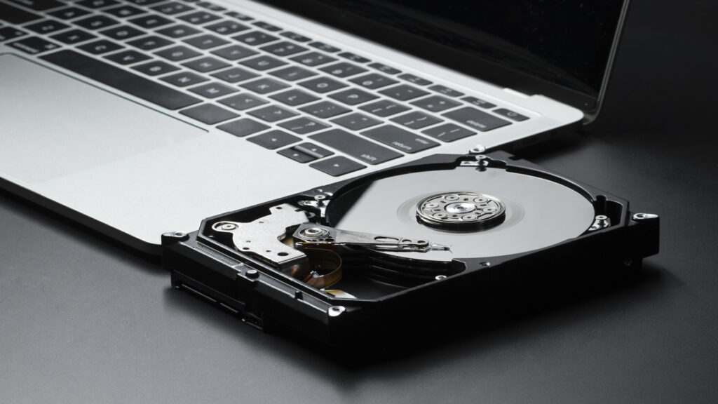 Data Recovery Services for Small Businesses in Brussels by Multiserve.